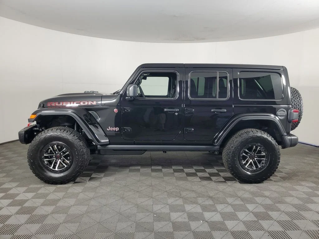 New 2026 Black Clear-Coat Exterior Paint Jeep Rubicon X image 7
