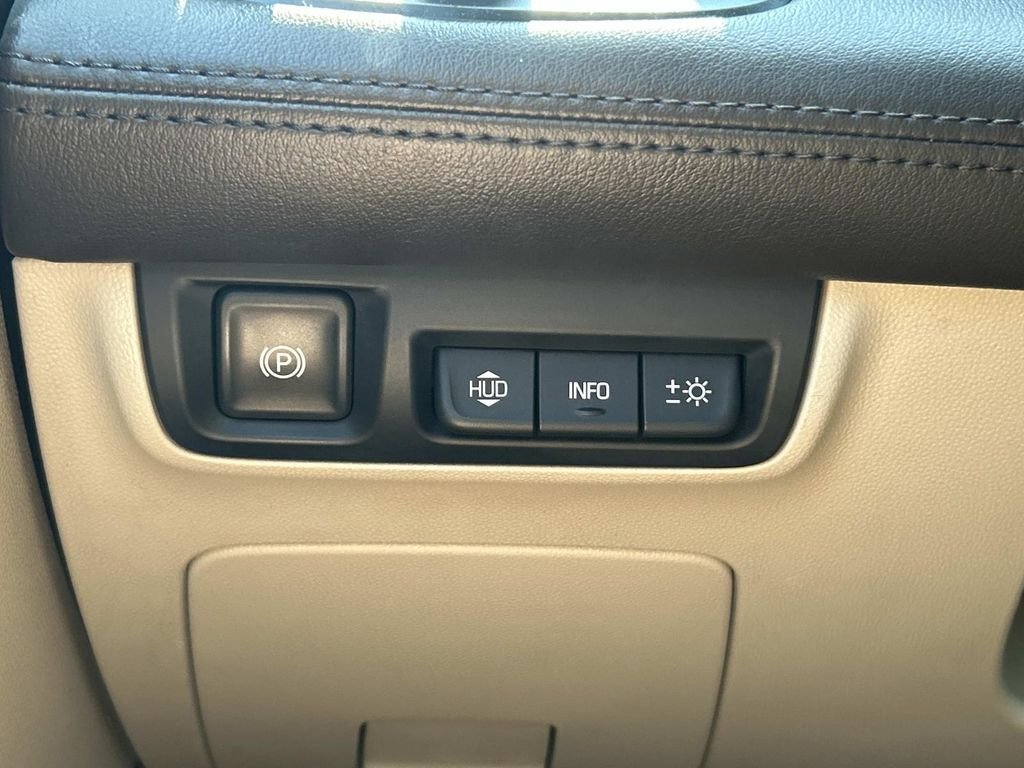 Used 2017 Red Buick Premium I Group image 22