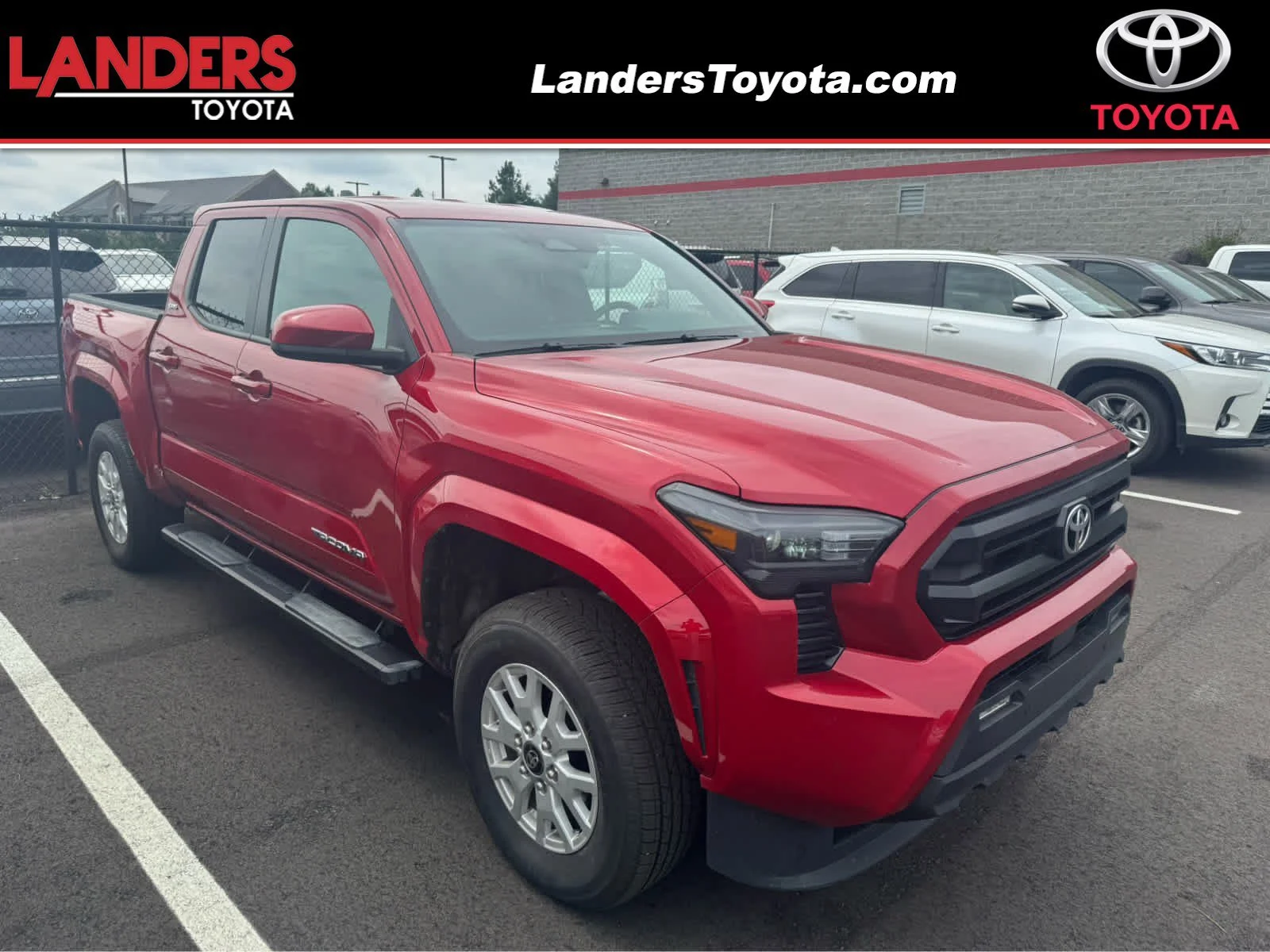 2025 Toyota Tacoma SR5 4x4 Double Cab's photo