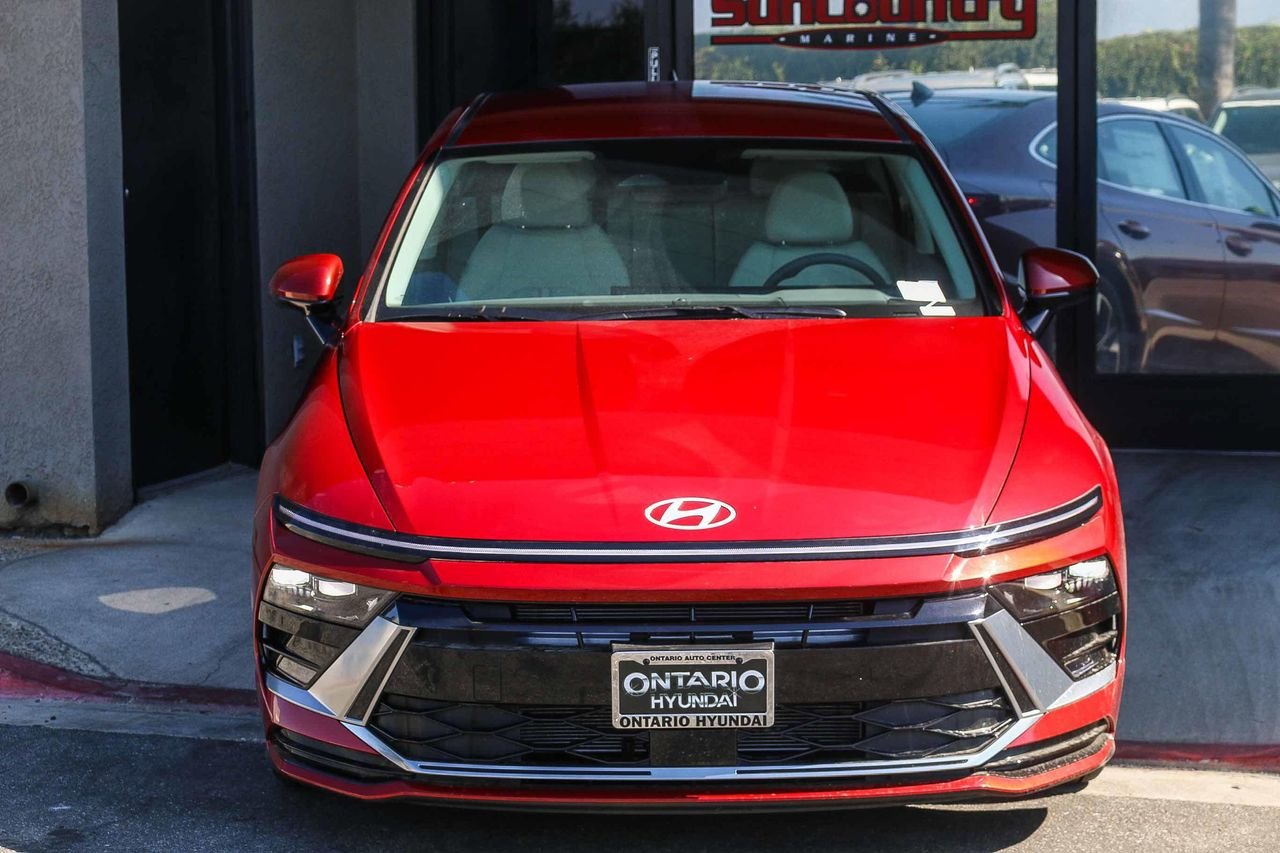 New 2025 Red Hyundai SEL image 3