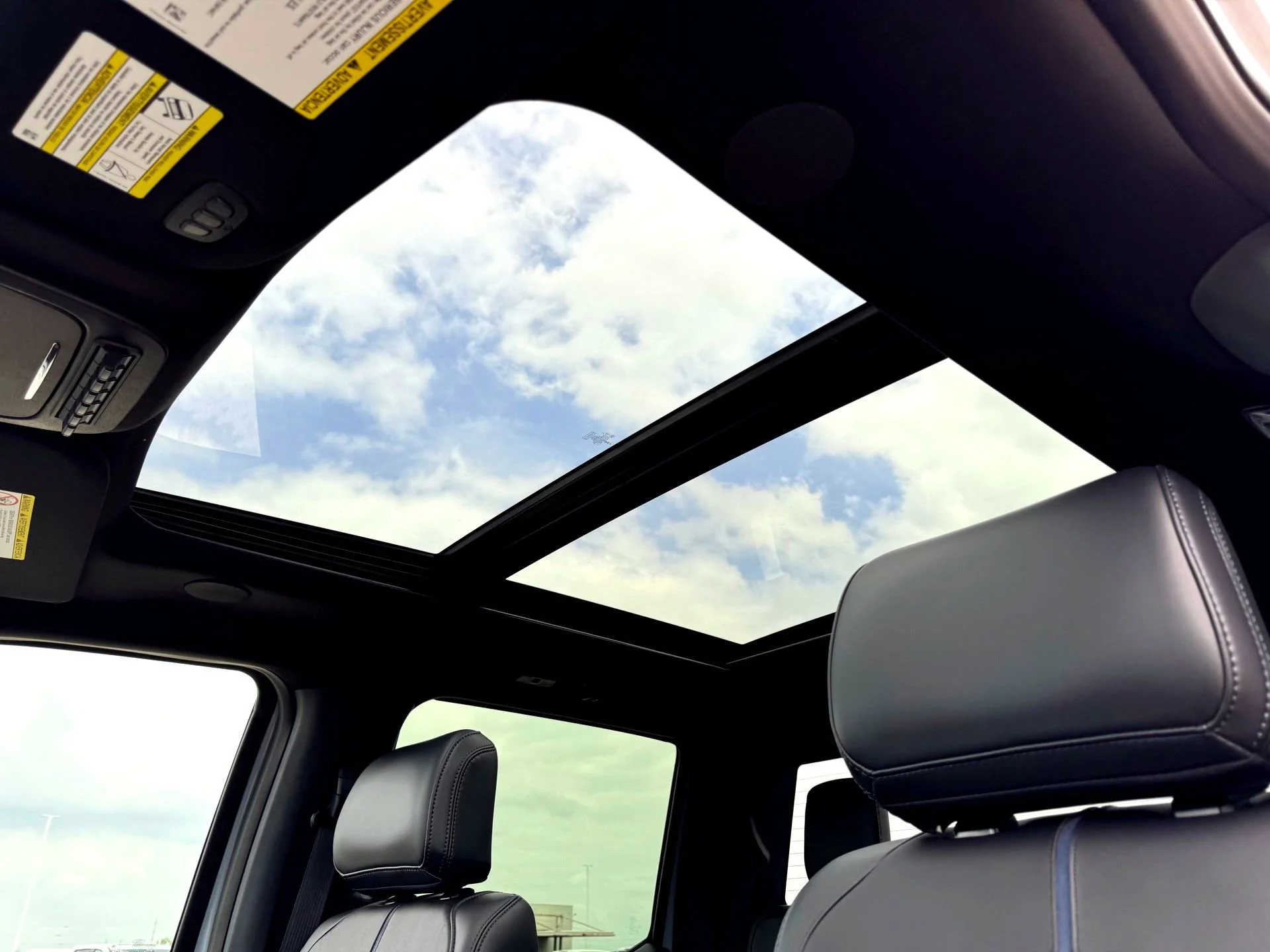 Used 2026  Ford Platinum LIFTED image 14