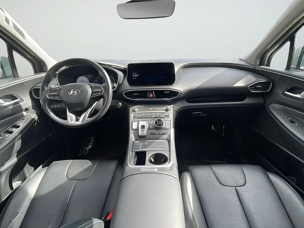 Used 2023 Silver Hyundai SEL image 14