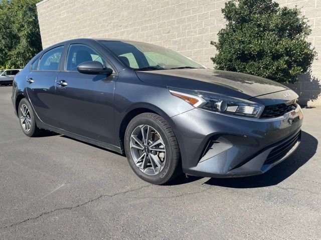 Used 2023 Gray Kia LXS image 1
