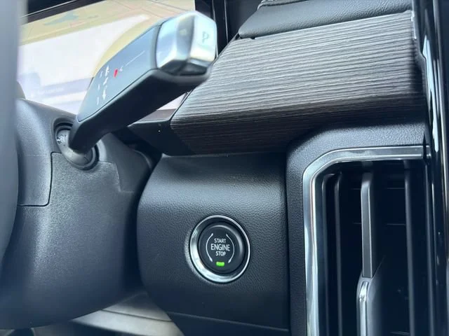 2026 GMC Acadia Denali - Photo 28