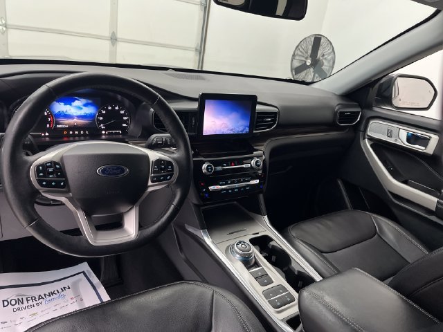 Used 2024 Gray Ford Limited image 14
