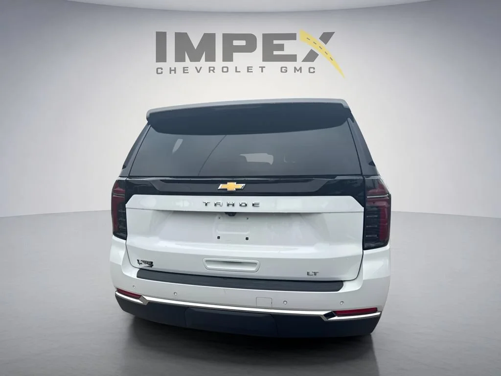 Used 2025 Summit White Chevrolet LT image 4