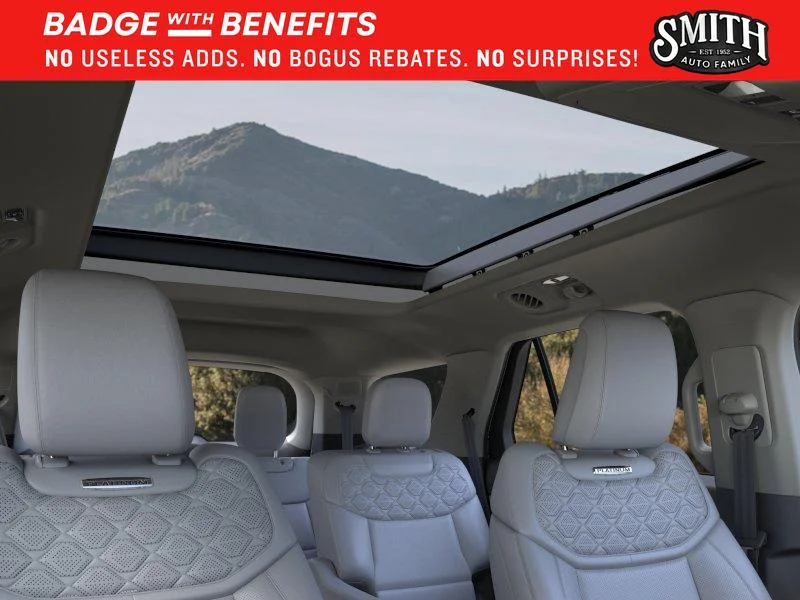 New 2026 Star White Metallic Tri-Coat Ford Platinum™ image 23