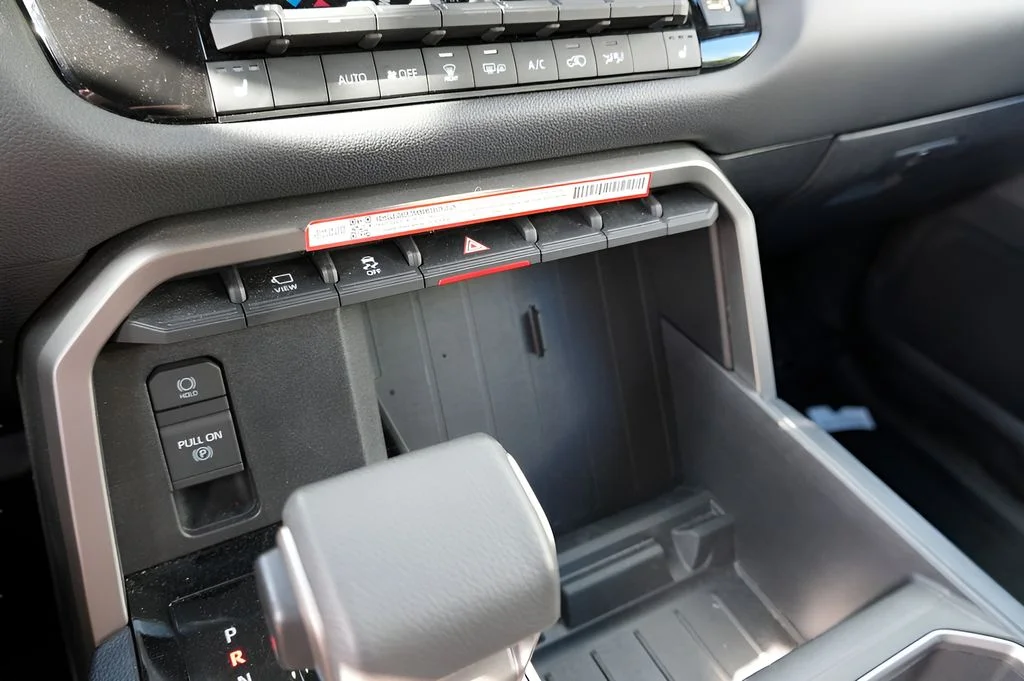 Used 2026 Ice Cap Toyota SR5 image 29