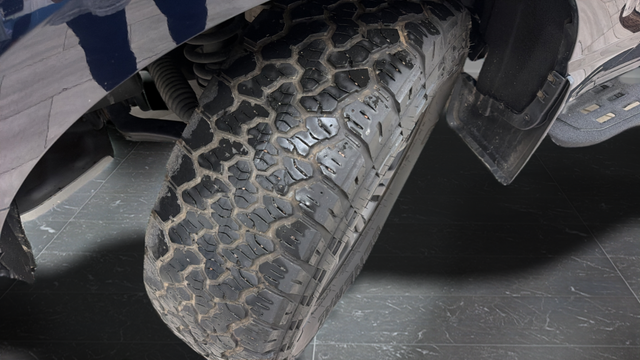 Used 2025 Antimatter Blue Metallic Ford Tremor image 38