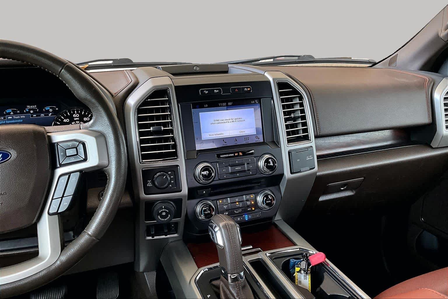 Used 2018 White Platinum Metallic Tri-Coat Ford King Ranch image 7