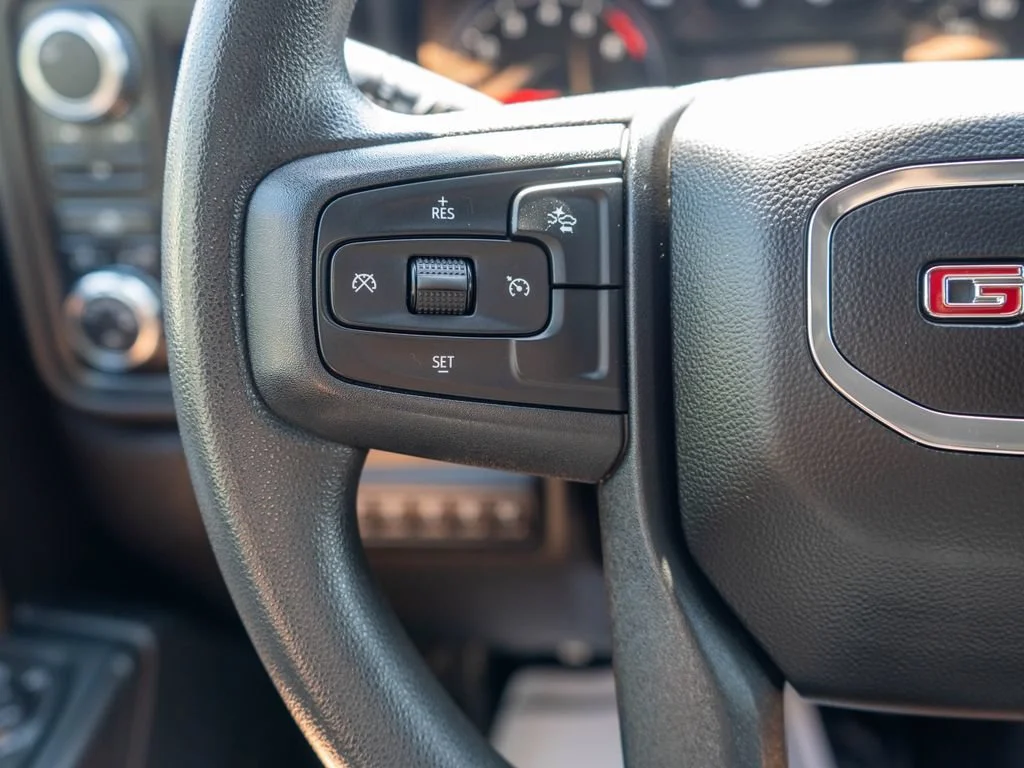 Used 2024 Summit White GMC Pro image 18