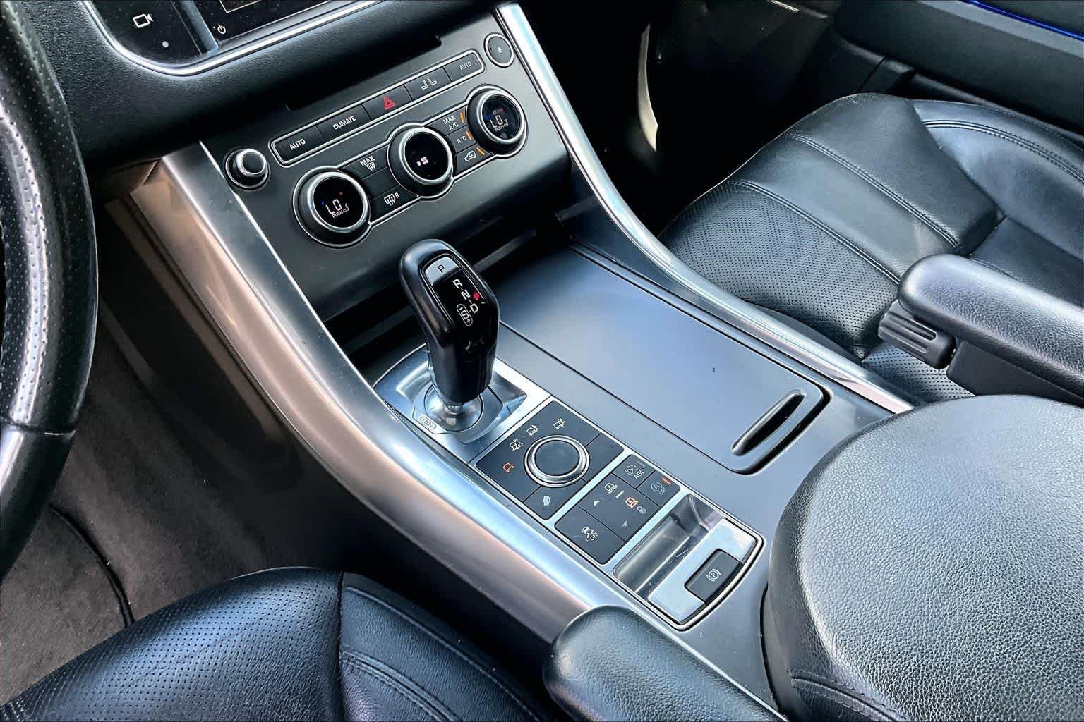 Used 2016 Corris Grey Land Rover V6 SE image 16