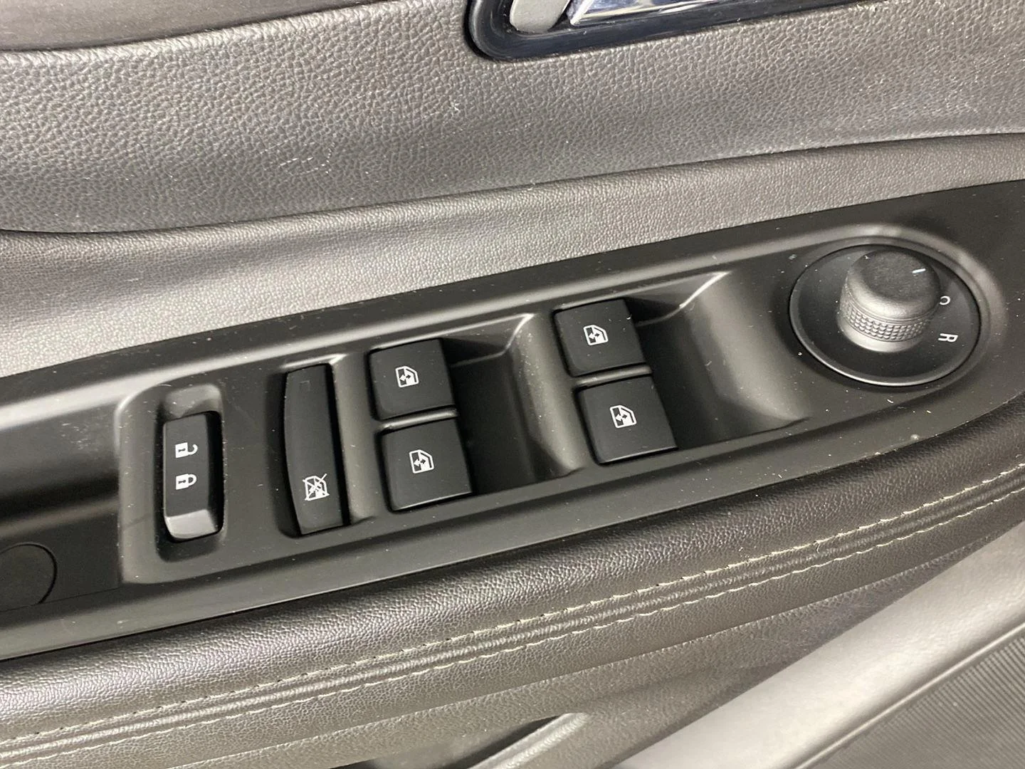 Used 2019 Deep Azure Metallic Buick Preferred image 26