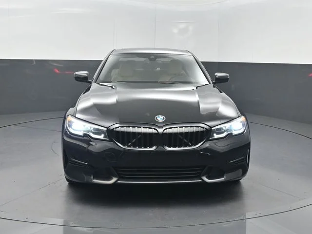 Used 2022 Black BMW 330i image 29