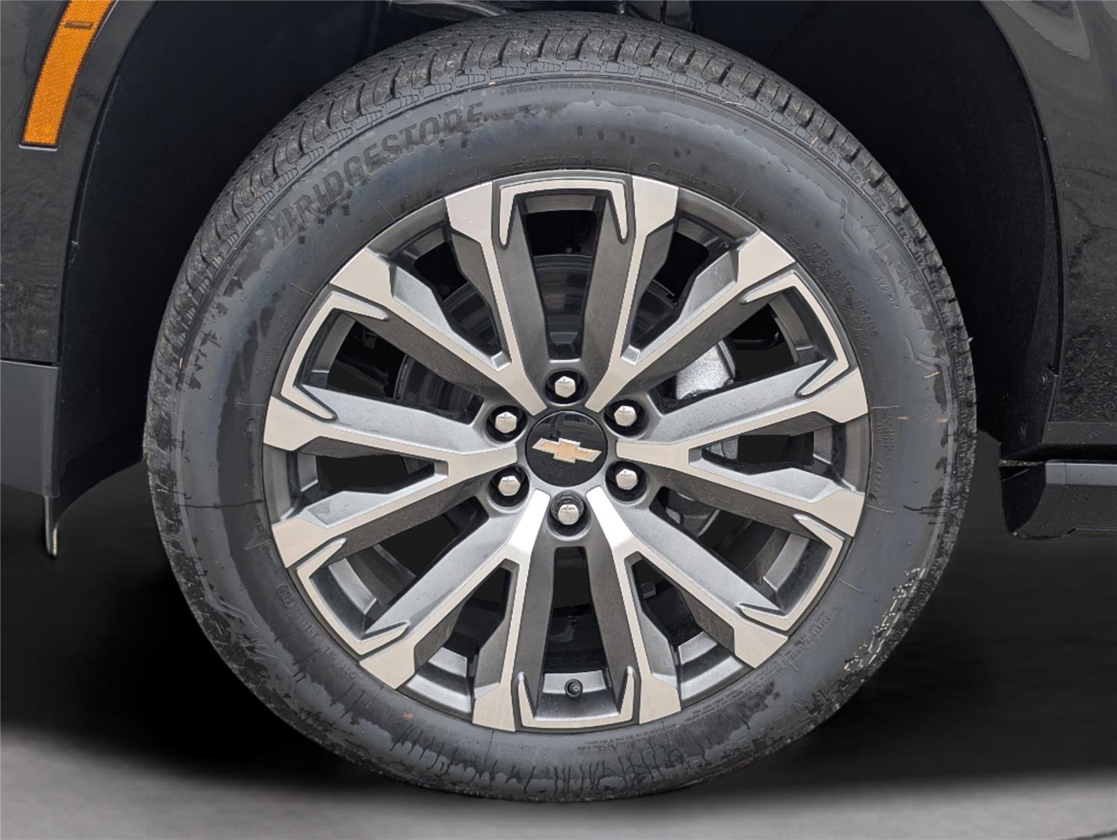 New 2026 Black Chevrolet High Country image 34