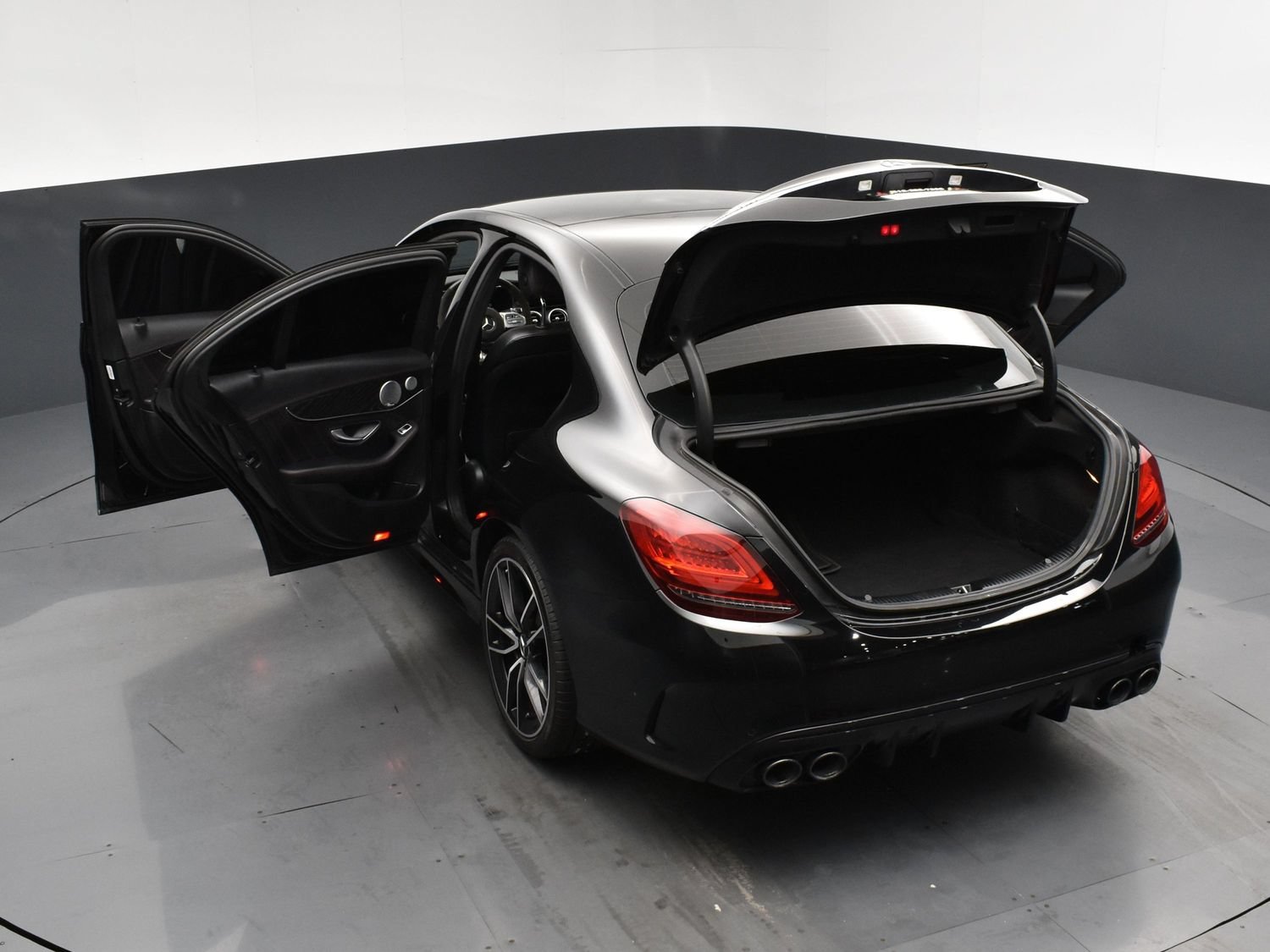 Used 2020 Black Mercedes-Benz AMG® C 43 image 23