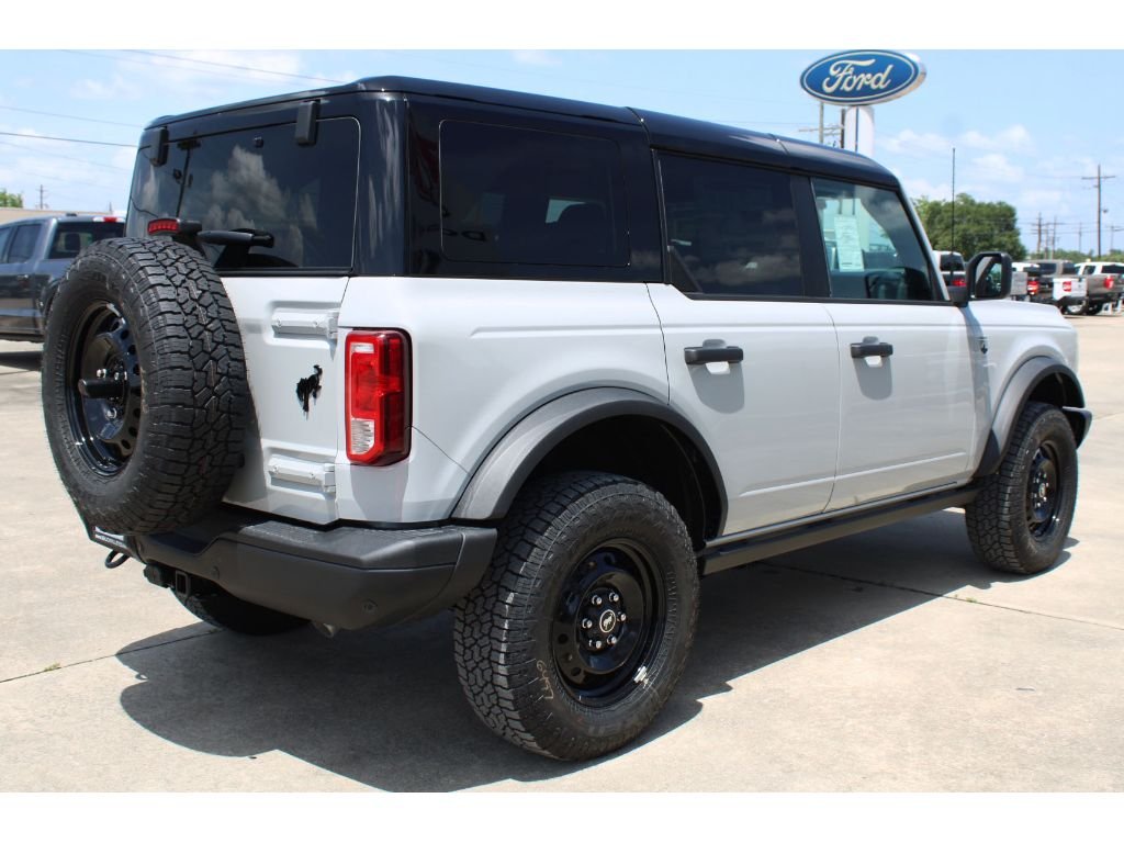 New 2026 Avalanche Gray Ford Big Bend image 20