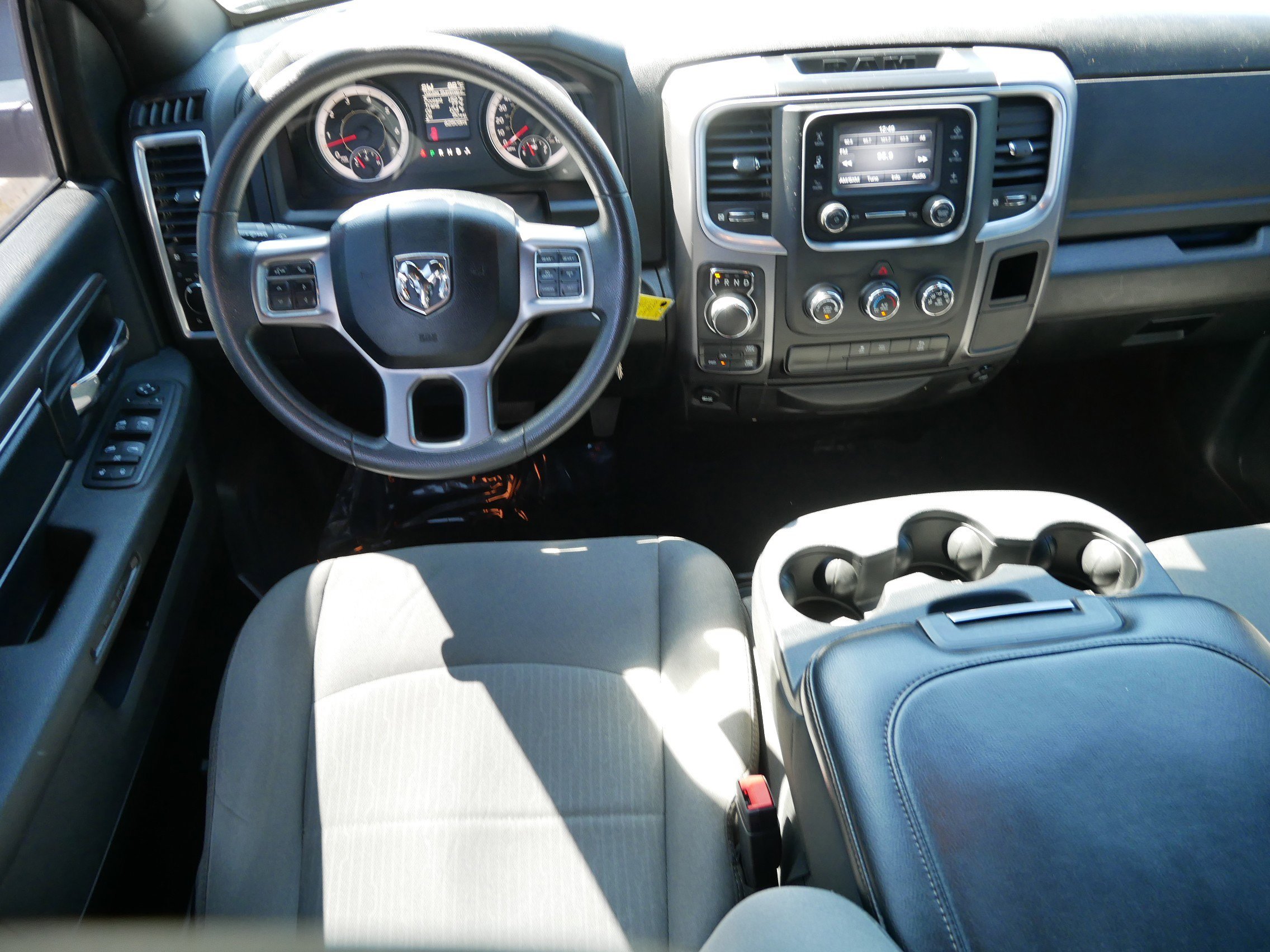 Used 2021 Diamond Black Crystal Pearlcoat Ram Warlock image 13