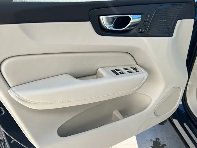 New 2026 Denim Blue Volvo Ultra image 21