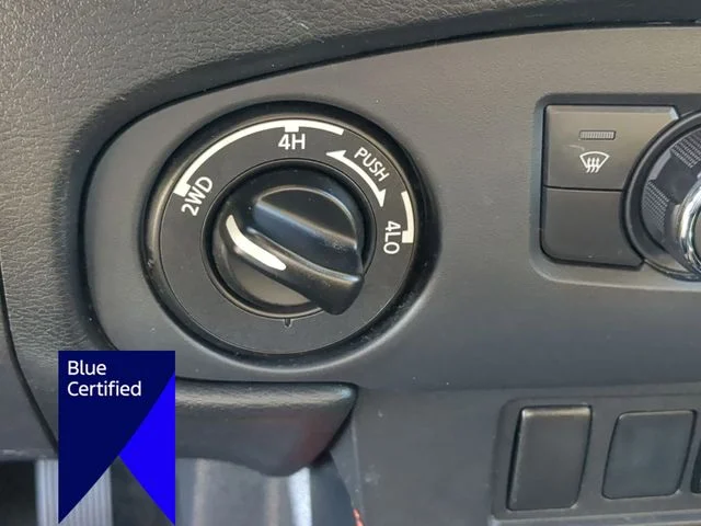 Used 2023 Red Nissan PRO-4X image 21