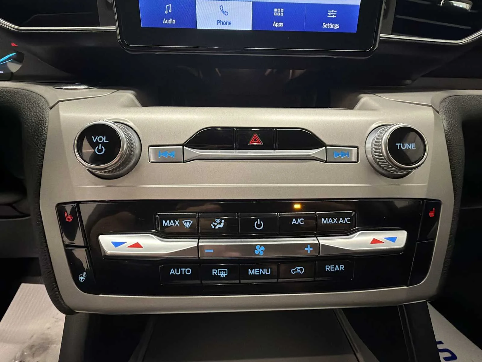 Used 2023 Carbonized Gray Metallic Ford XLT image 16