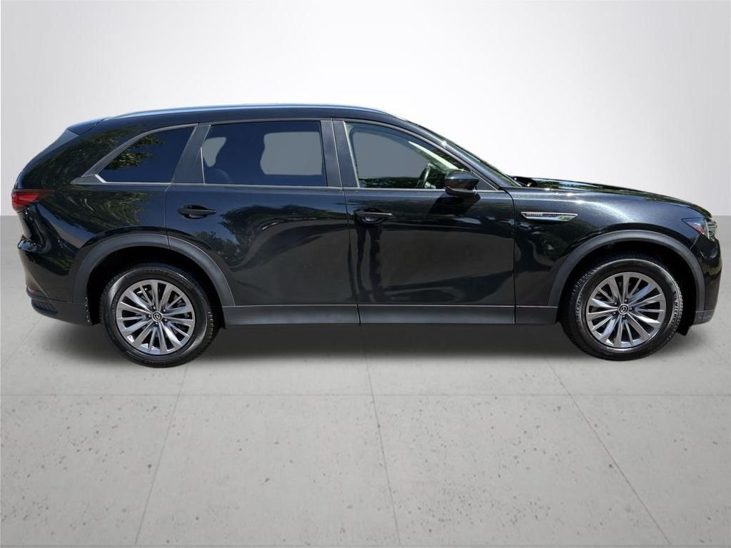 Used 2025 Jet Black Mazda 3.3 Turbo Select image 5