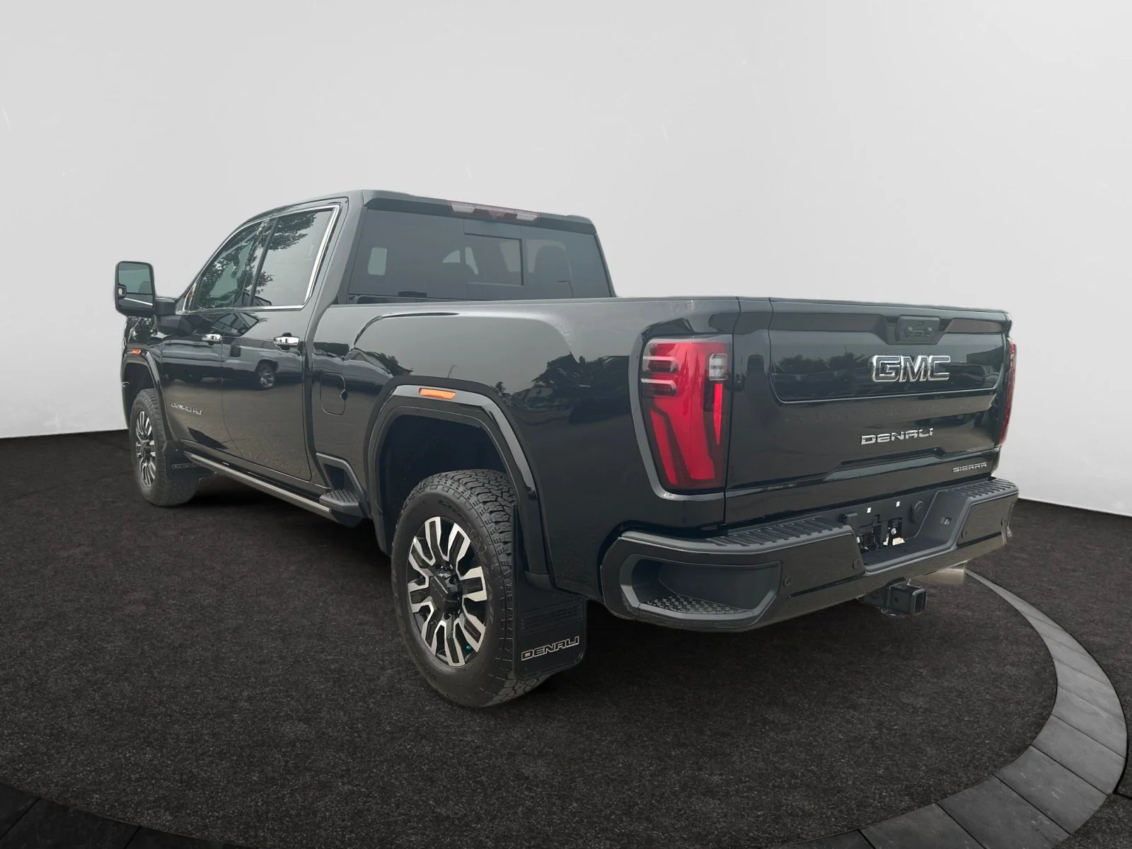 New 2026 Onyx Black GMC Denali Ultimate image 3