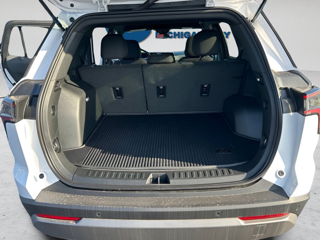 2026 Chevrolet Equinox LT - Photo 19