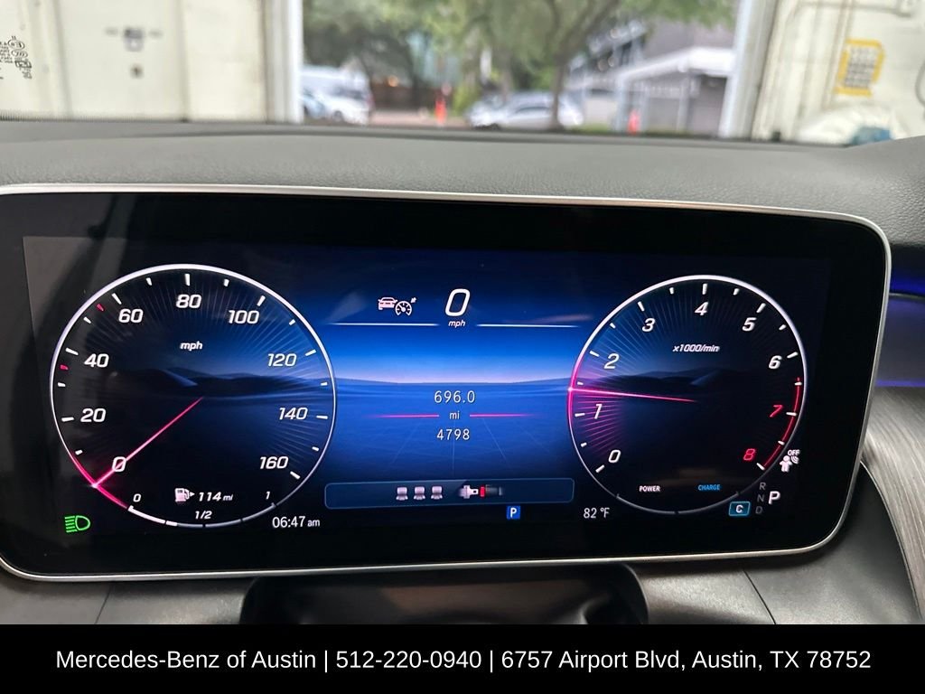 Certified Used 2026 White Mercedes-Benz GLC 300 image 14
