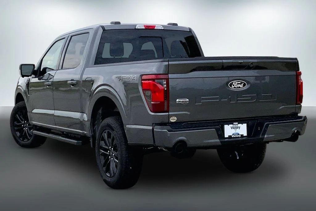 New 2026 Gray Ford XLT image 3