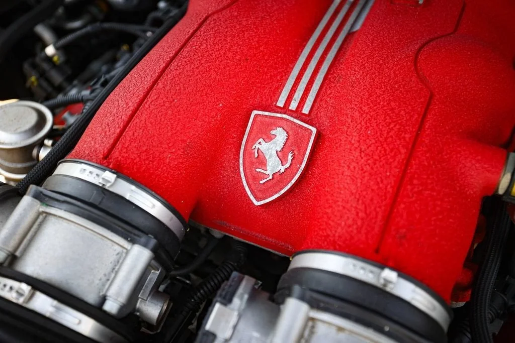 Used 2011 Nero Daytona Ferrari Base image 26