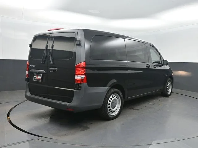 Used 2020 Black Mercedes-Benz Passenger image 33