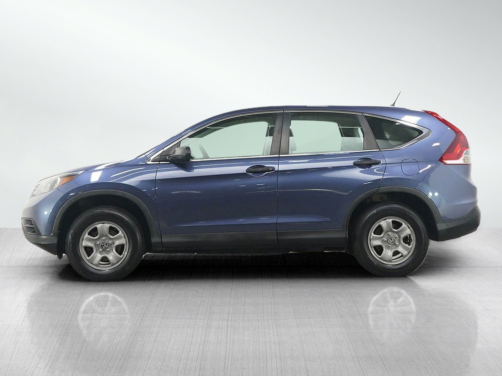 Used 2014 Honda CR-V LX with VIN 2HKRM4H34EH607899 for sale in South Saint Paul, Minnesota