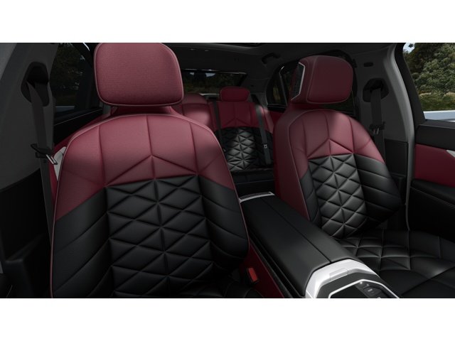 New 2026 Black Sapphire Metallic BMW 740i xDrive image 11