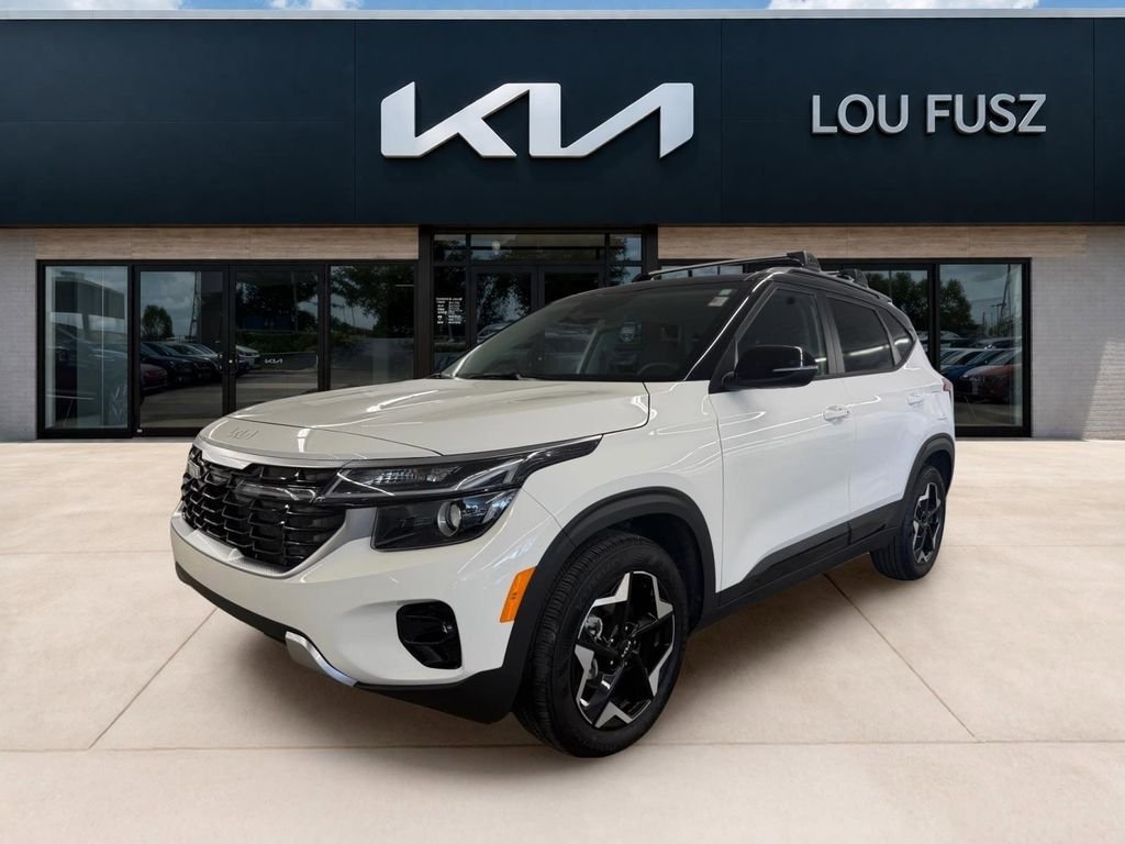 2025 Kia Seltos 2.0 S FWD's photo