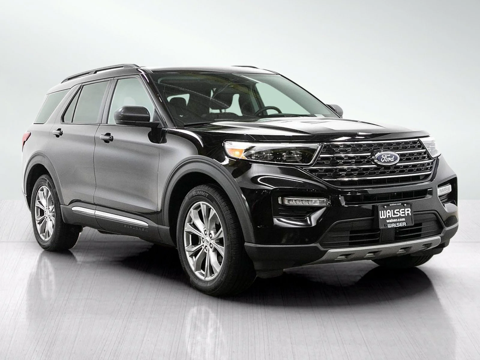 Used 2020 Black Metallic Ford XLT image 7