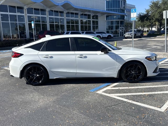 Certified Used 2024 Platinum White Pearl Honda 2.0L SPORT image 3
