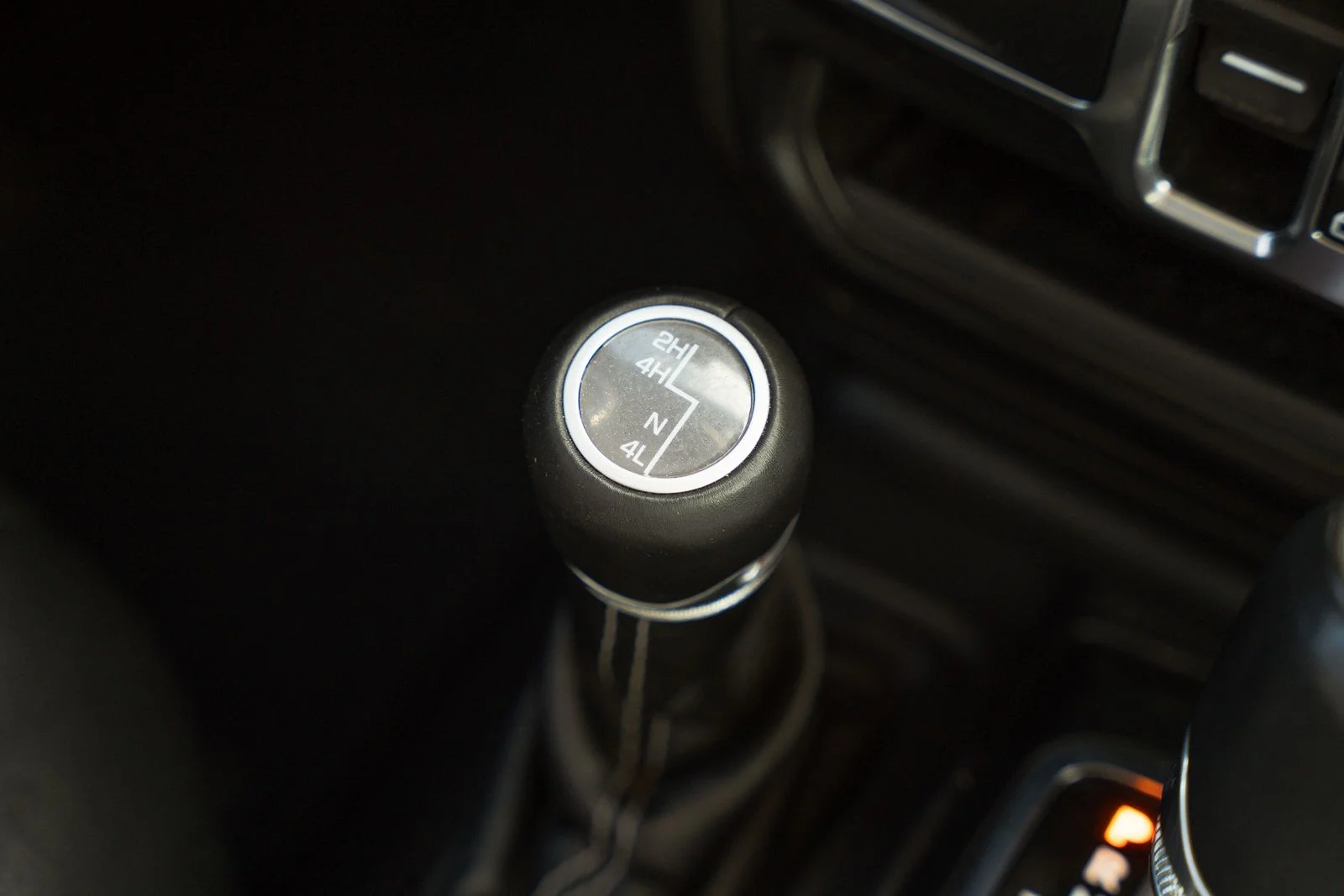 Used 2022 Gray Jeep Overland image 38