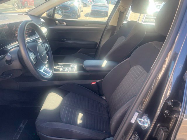 Certified Used 2025 Interstellar Gray Kia LXS image 12