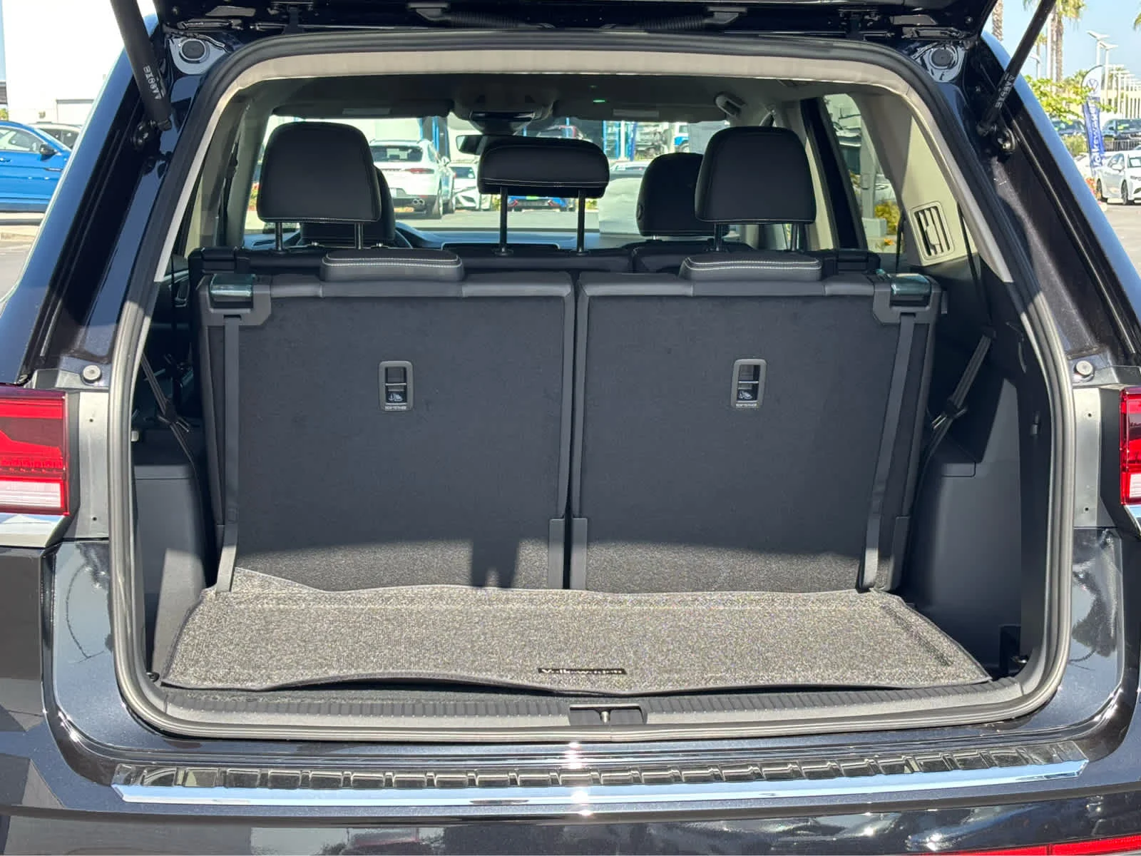 New 2026 DEEP BLACK Volkswagen 2.0T SE image 23