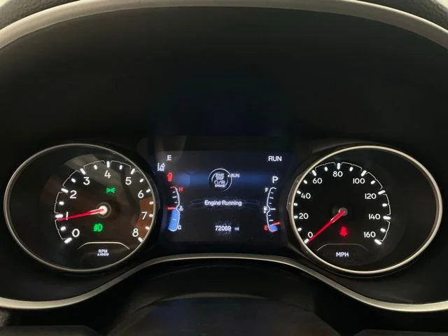 Used 2021 Gray Jeep Limited image 15