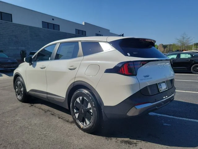 New 2026 Snow White Pearl Kia LX image 6