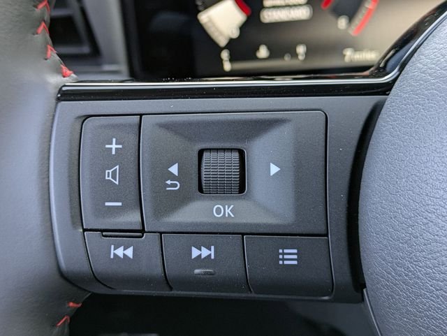 2025 Nissan Kicks SR - Photo 9