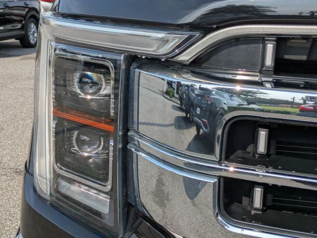 Certified Used 2023 Black Metallic Ford Lariat image 10
