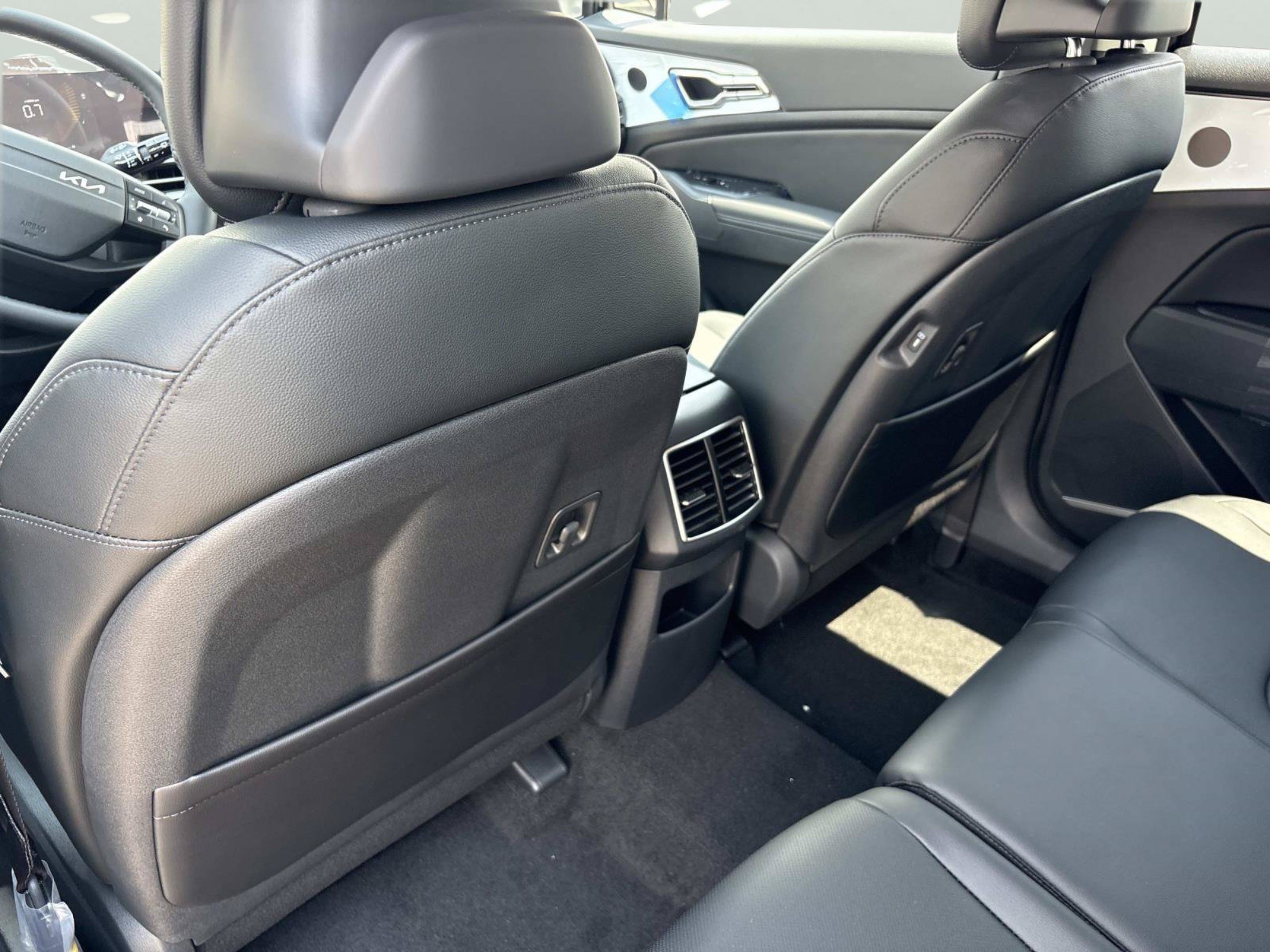 New 2026 Ebony Black Kia EX image 17