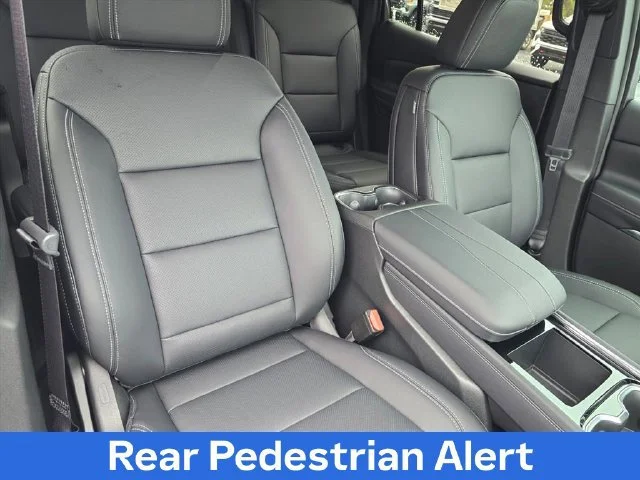 2027 Chevrolet Traverse LT - Photo 17