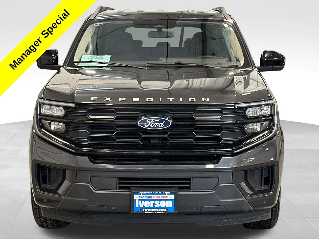 Used 2025 Gray Ford Active image 2