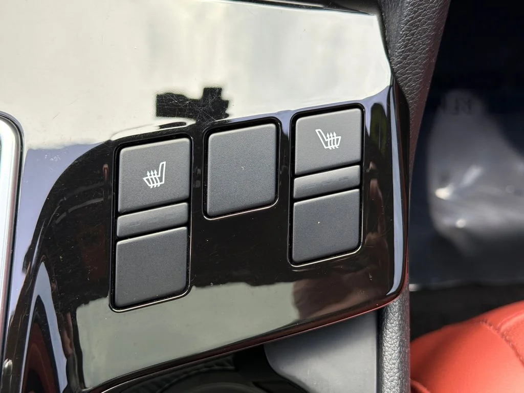 2023 Kia Sportage SX - Photo 28