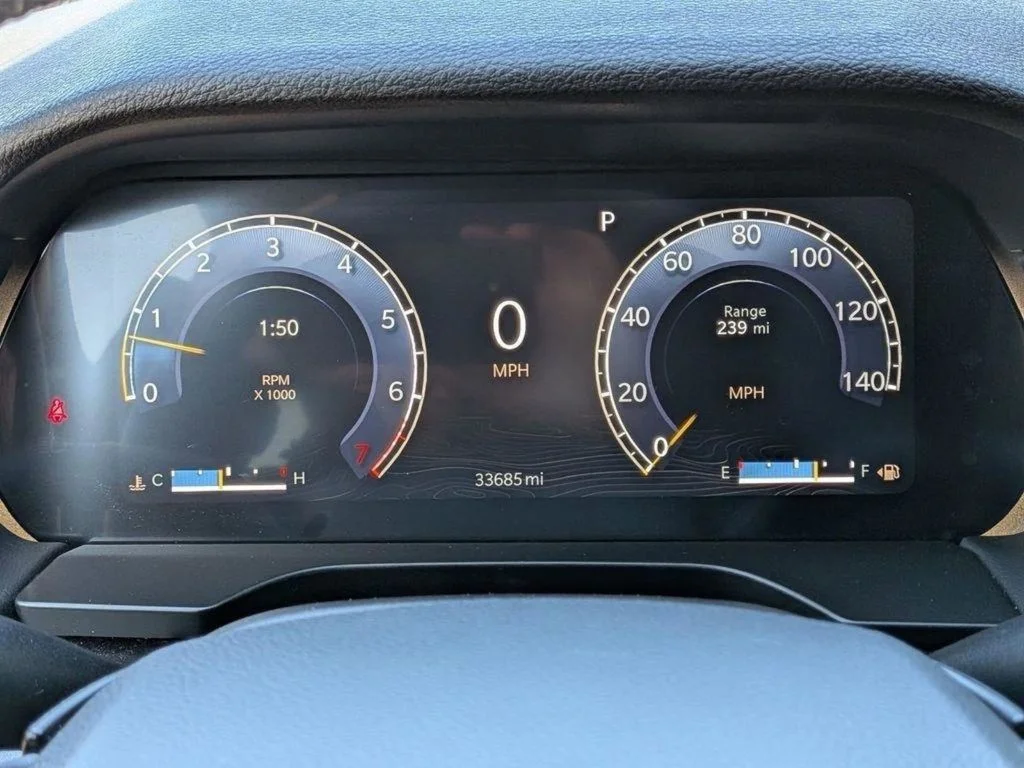 Used 2023 White Jeep Altitude X image 16