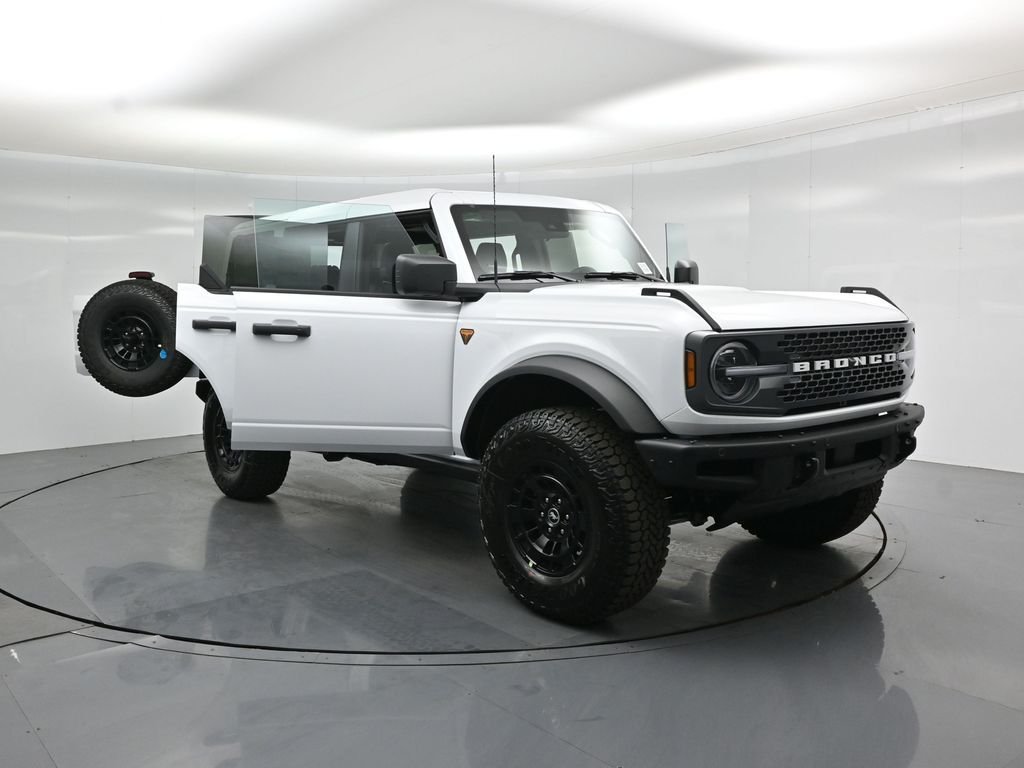 New 2026 Oxford White Ford Badlands image 30